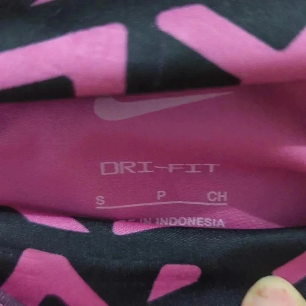 NIKE one women's biker shorts - Picture 5 of 10